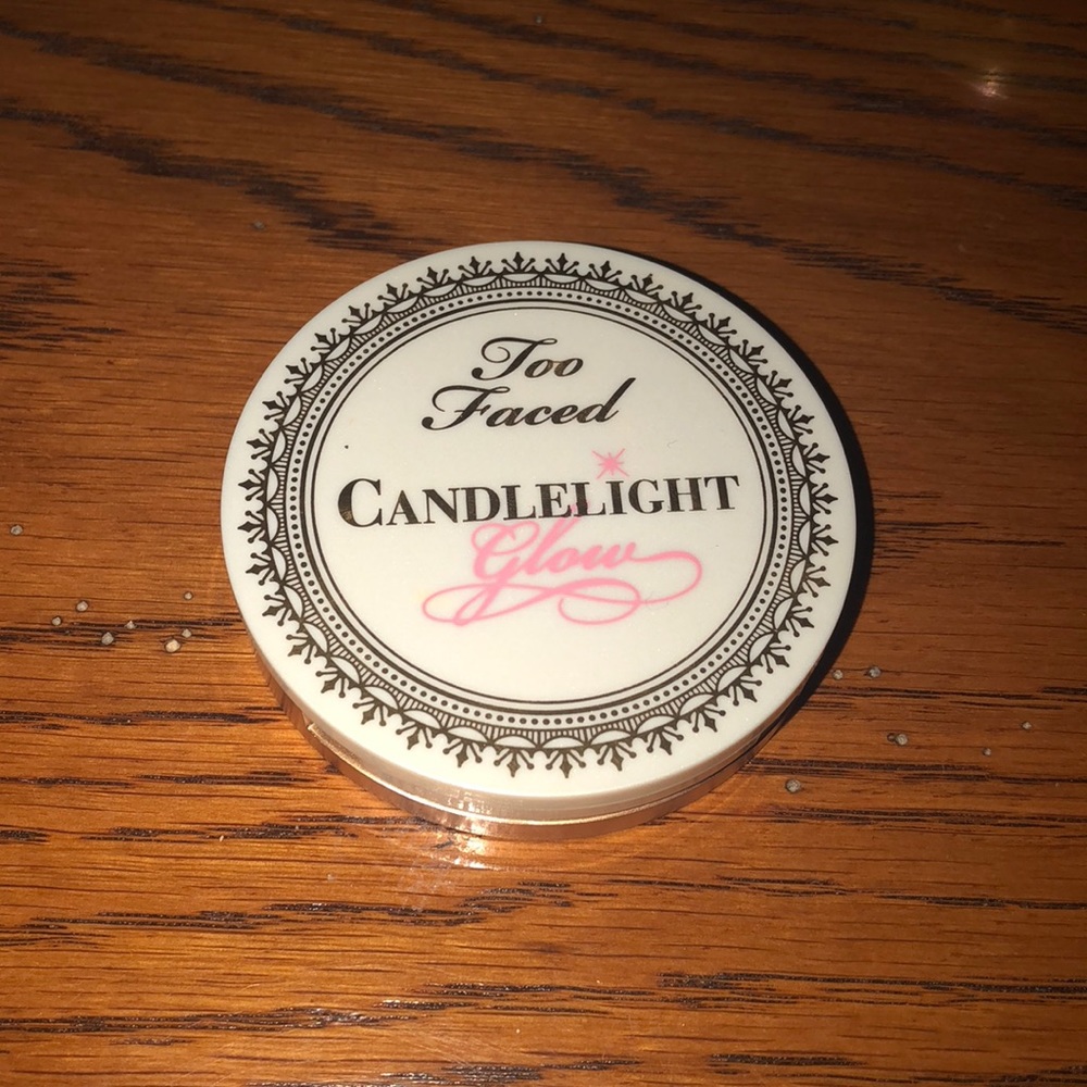 Too faced candlelight glow